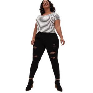 TORRID SKY HIGH SKINNY JEAN - PREMIUM STRETCH BLACK DISTRESSED Size 18S